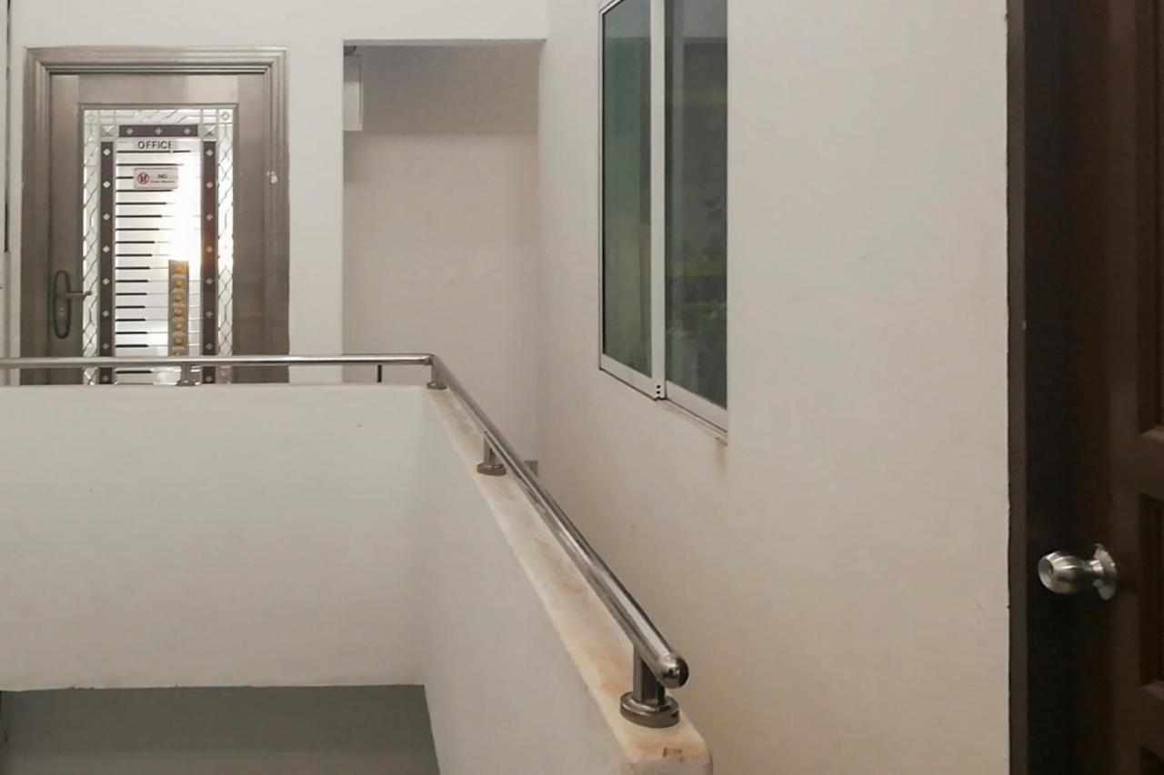 Oyo 90248 Kapitan Inn بينتولو المظهر الخارجي الصورة